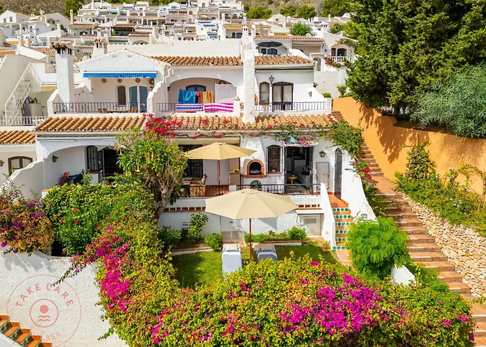 Casa Mia In - Take Care Malaga Apartment Nerja