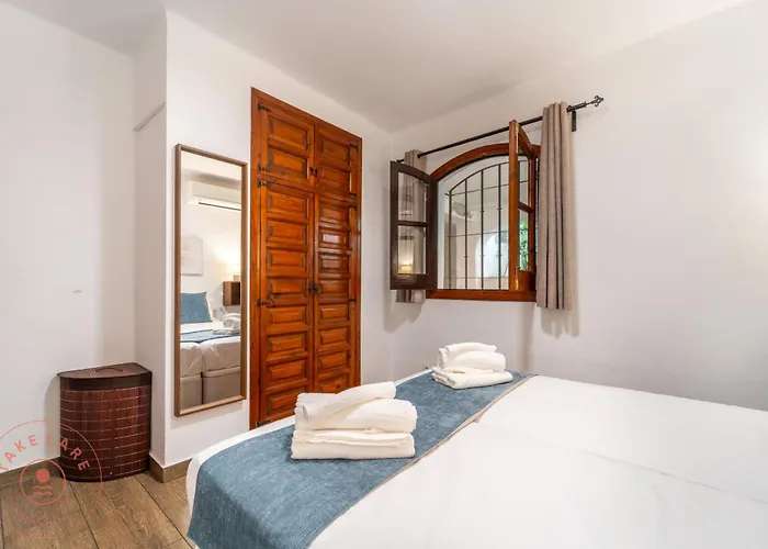 Casa Mia In - Take Care Malaga