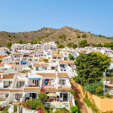Casa Mia In - Take Care Malaga Appartement Nerja